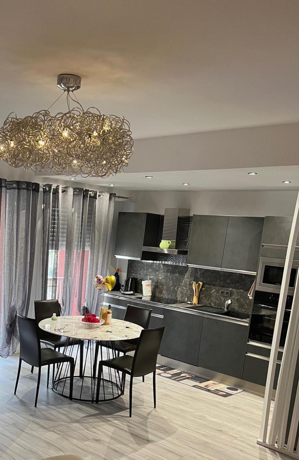 Gorgeous 2 Bedrooms Holiday Apartement Nice Eksteriør bilde