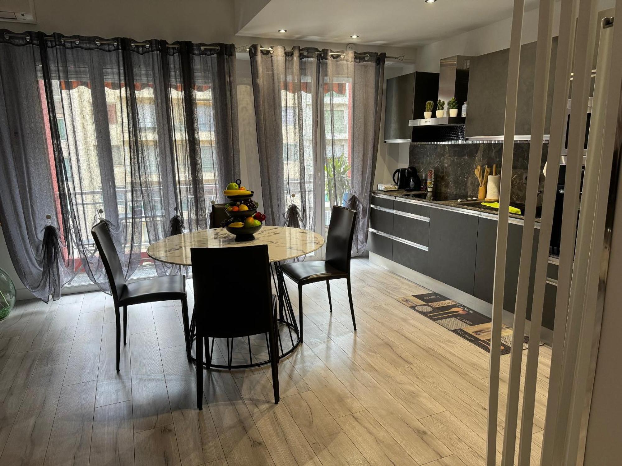 Gorgeous 2 Bedrooms Holiday Apartement Nice Eksteriør bilde